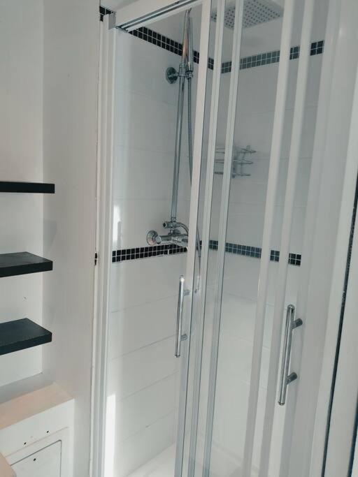 Cozy Apartment Free Parking Кан Экстерьер фото